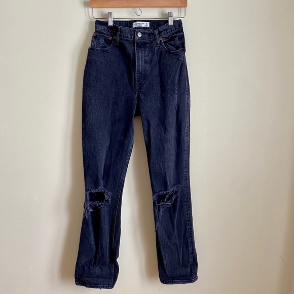 Abercrombie | 90s Straight Ultra High Rise Curve Love Jeans - Picture 3 of 7